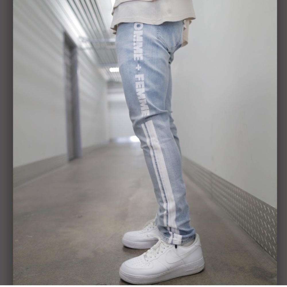 Homme + Femme jeans with stripes and logo at the legs Size 34